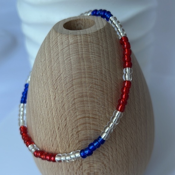 stretch Beaded Anklet Red White & Blue - Picture 2 of 9
